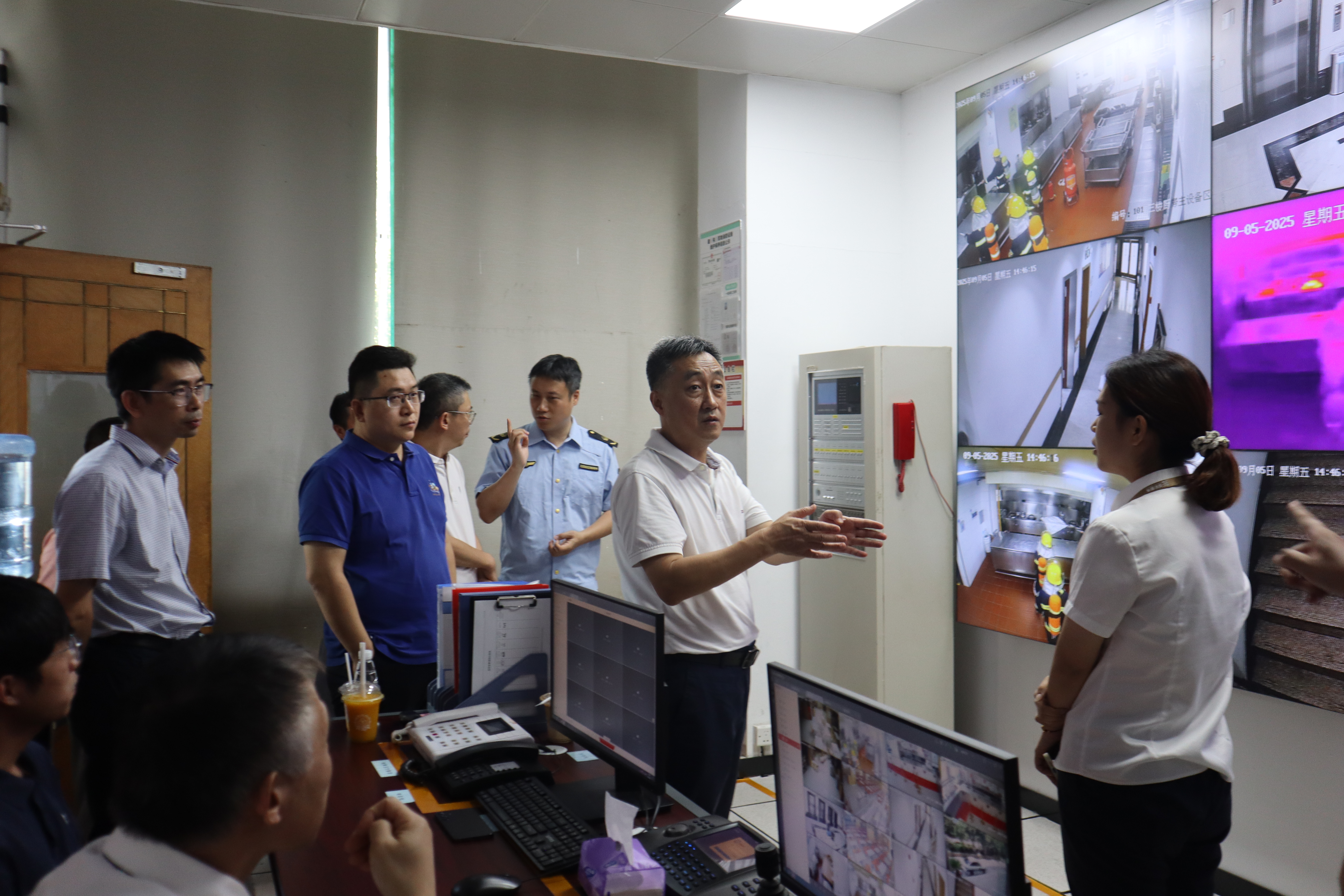 1b78f4cafe745118a428a883c09d7c25.jpg 1b78f4cafe745118a428a883c09d7c25.jpg