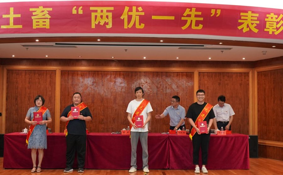 1627350332137979fTt2.jpg 7.JPG